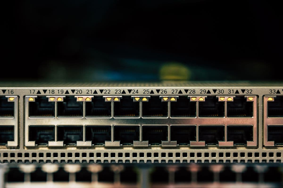 Switch Gigabit 8 Portas