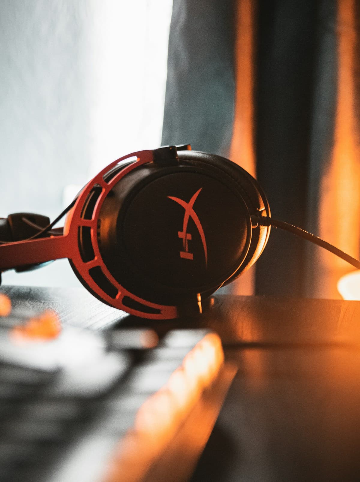 Headset Gamer com Microfone Retrátil